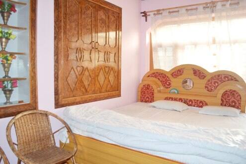 Hotel Valley Comfort, Srinagar 2